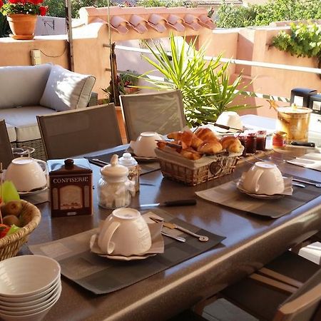 Les Portes Du Soleil Bed and Breakfast Capestang Esterno foto