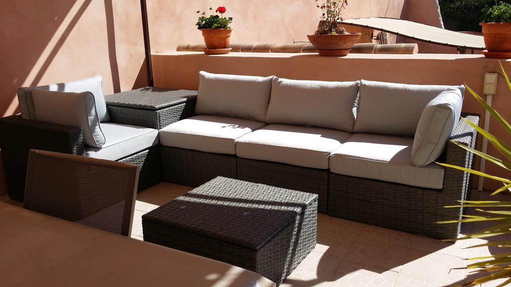 Les Portes Du Soleil Bed and Breakfast Capestang Esterno foto